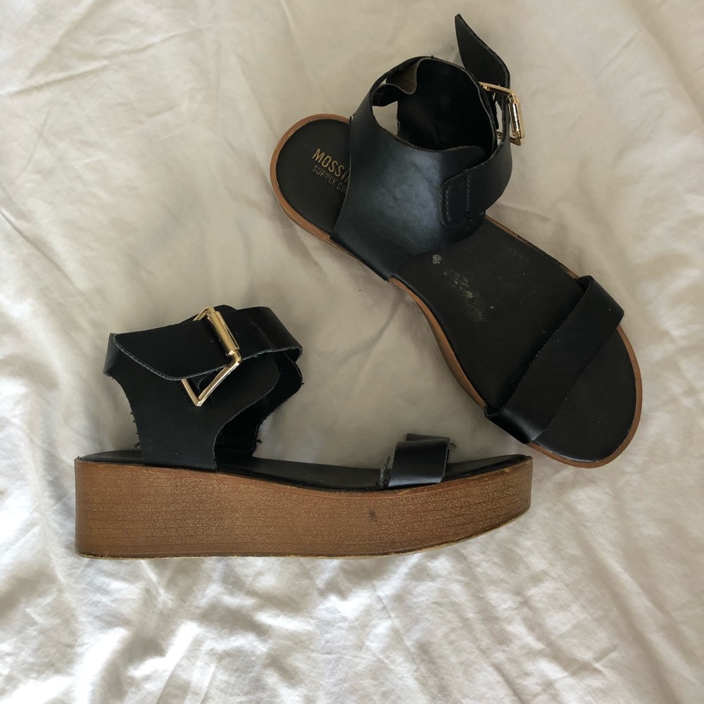 🍓Black Leather Platform Sandals